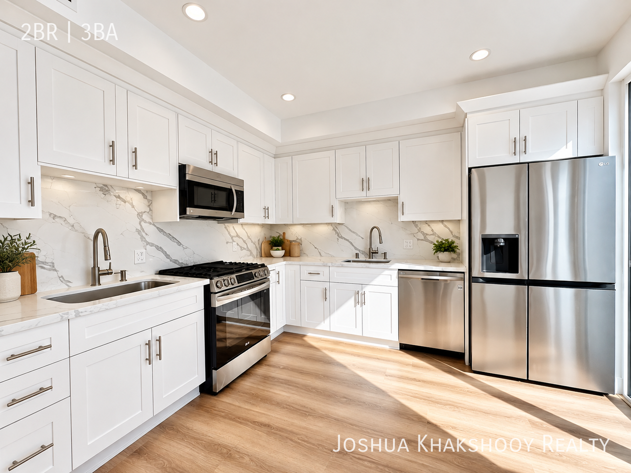 834 S Shenandoah St #202 - Photo 4 of 13