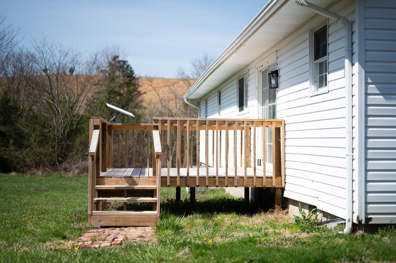 130 Hunley Acres - Photo 3 of 18