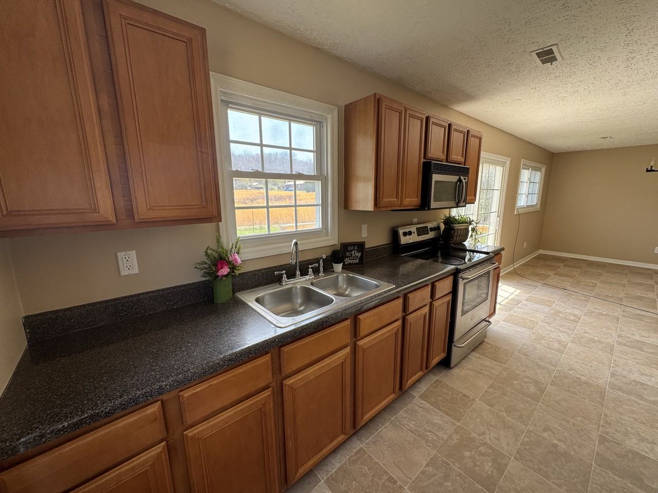 130 Hunley Acres - Photo 5 of 18
