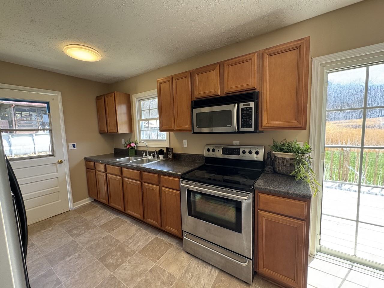 130 Hunley Acres - Photo 6 of 18