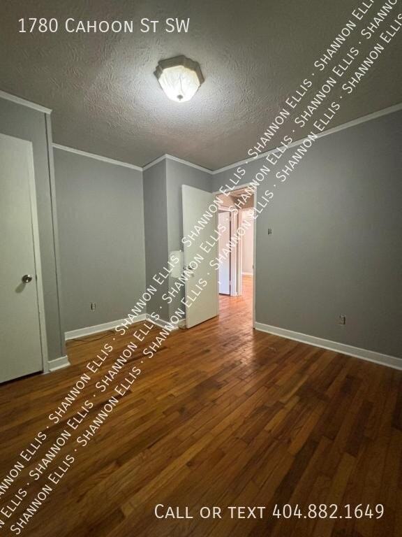 1780 Cahoon St Sw - Photo 2 of 21