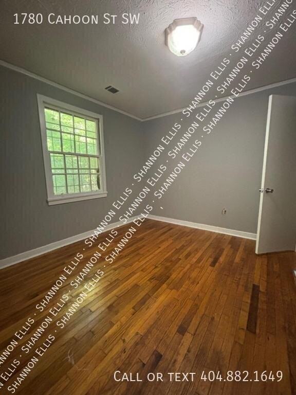 1780 Cahoon St Sw - Photo 3 of 21