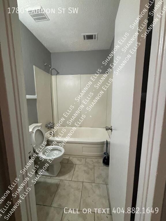 1780 Cahoon St Sw - Photo 4 of 21