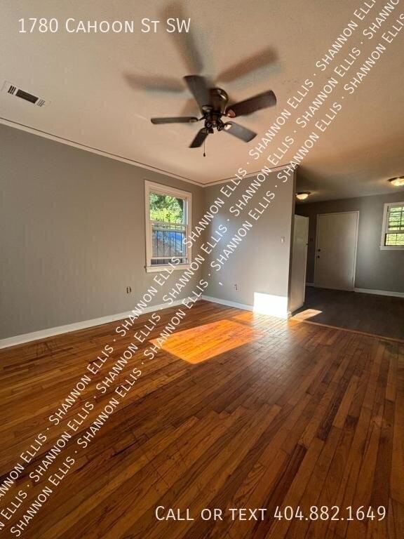 1780 Cahoon St Sw - Photo 7 of 21