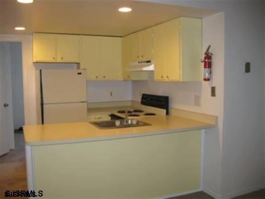 114 North Mississippi Avenue #3 - Photo 2 of 19