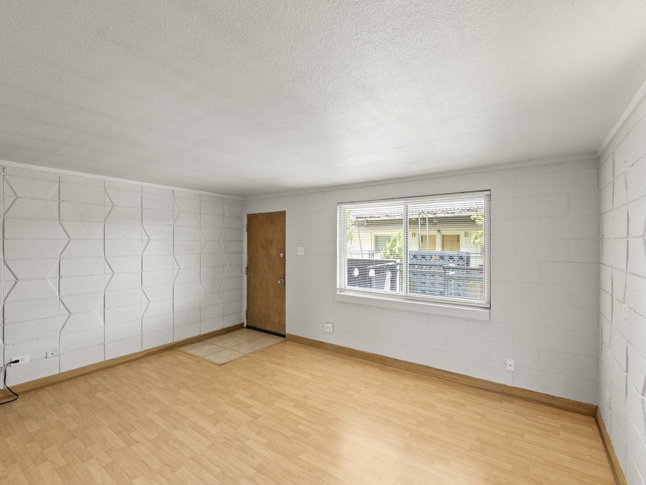 JDSM W 2860 32nd Ave LLC - Photo 5 of 12