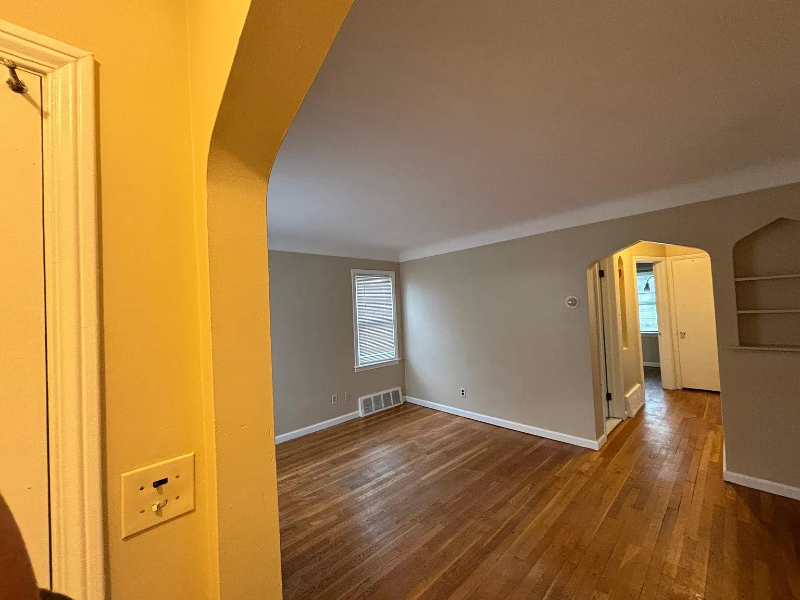 24323 Ross St - Photo 2 of 17