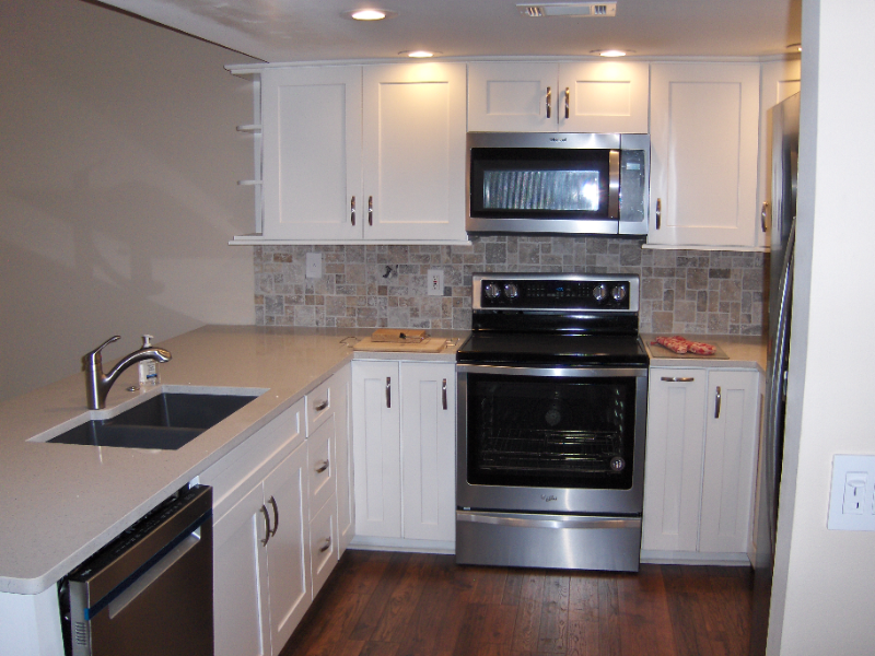 2081 Vista Del Sol Cir #301 - Photo 7 of 29