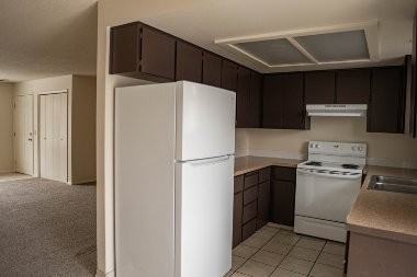 703 N Tweedt St #202 - Photo 2 of 8