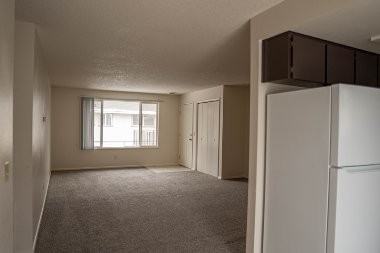 619 N Tweedt St #105