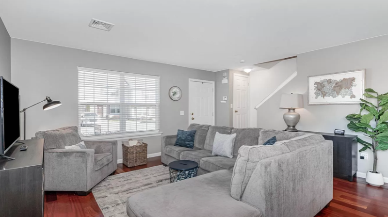 2109 Quail Hollow Dr - Photo 5 of 50