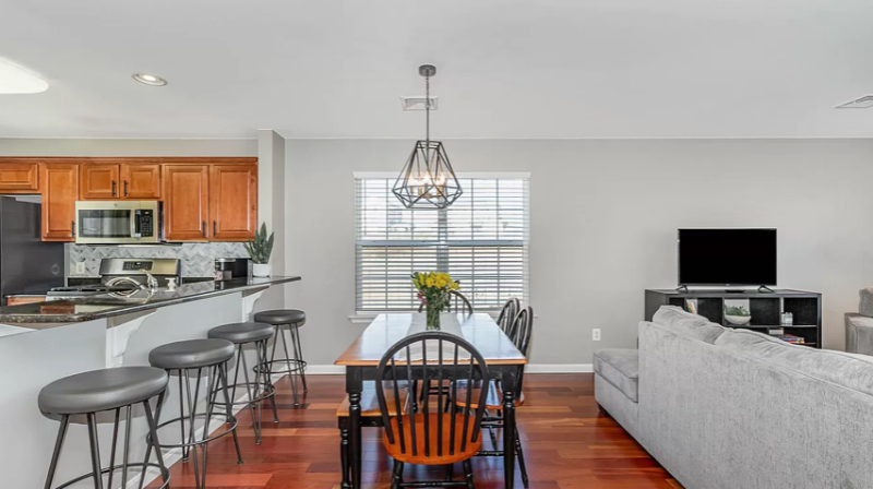 2109 Quail Hollow Dr - Photo 6 of 50