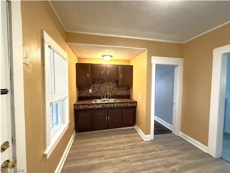 3230 W 31st St #DOWN - Photo 6 of 9