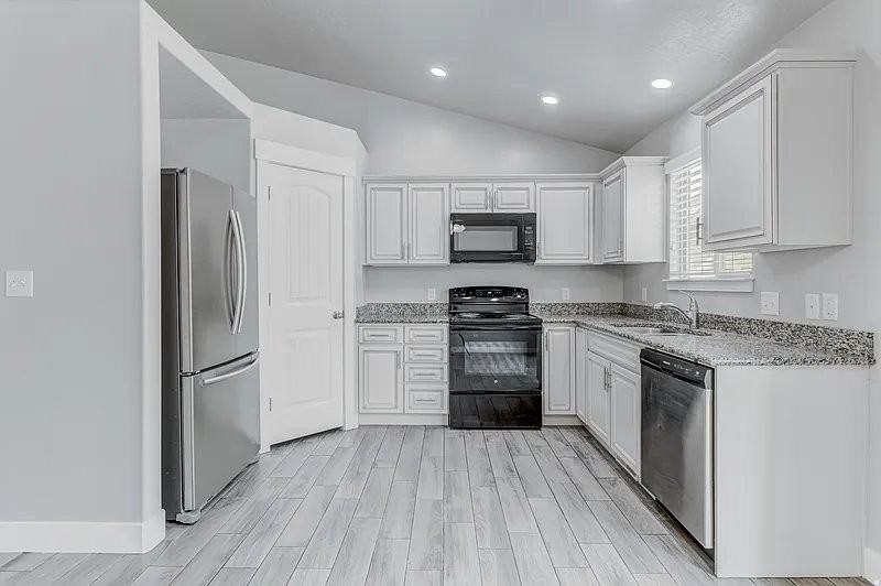 3787 N Tumwater Ln - Photo 3 of 15