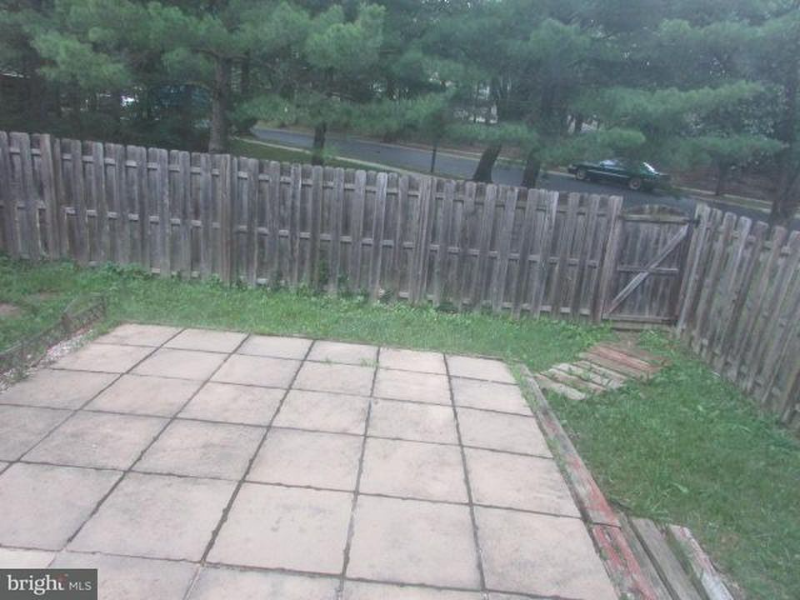 7242 Morrison Dr - Photo 7 of 8