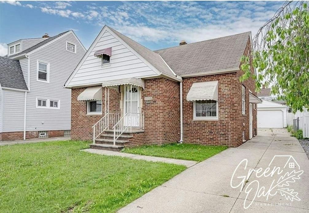 10800 Vernon Avenue - Photo 2 of 11