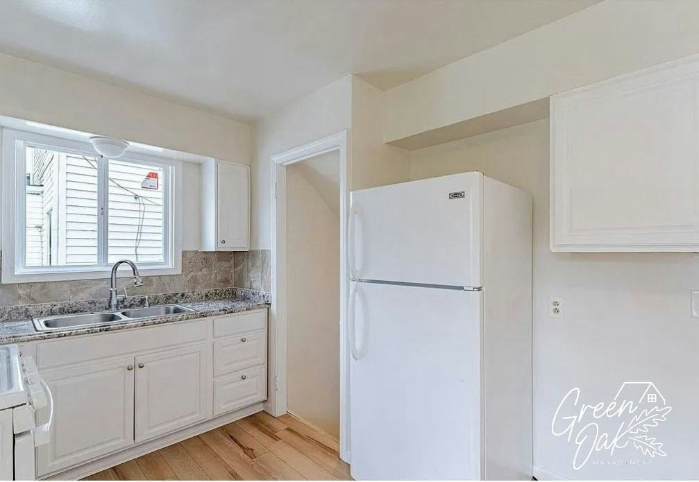 10800 Vernon Avenue - Photo 4 of 11