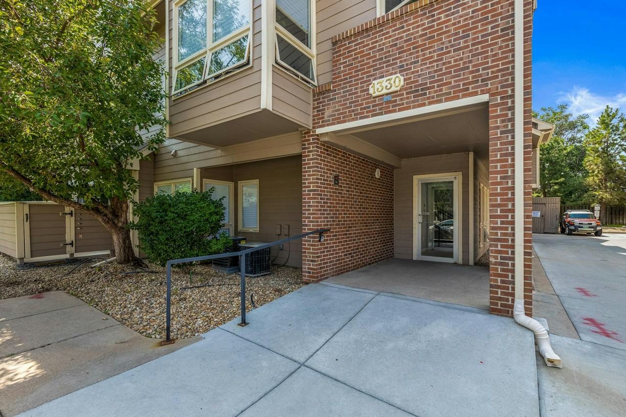 1330 South Monaco Parkway, Unit 14 - Photo 2 of 24