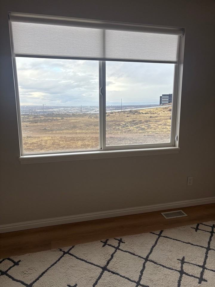 127 E Chandlerpoint Way - Photo 5 of 9