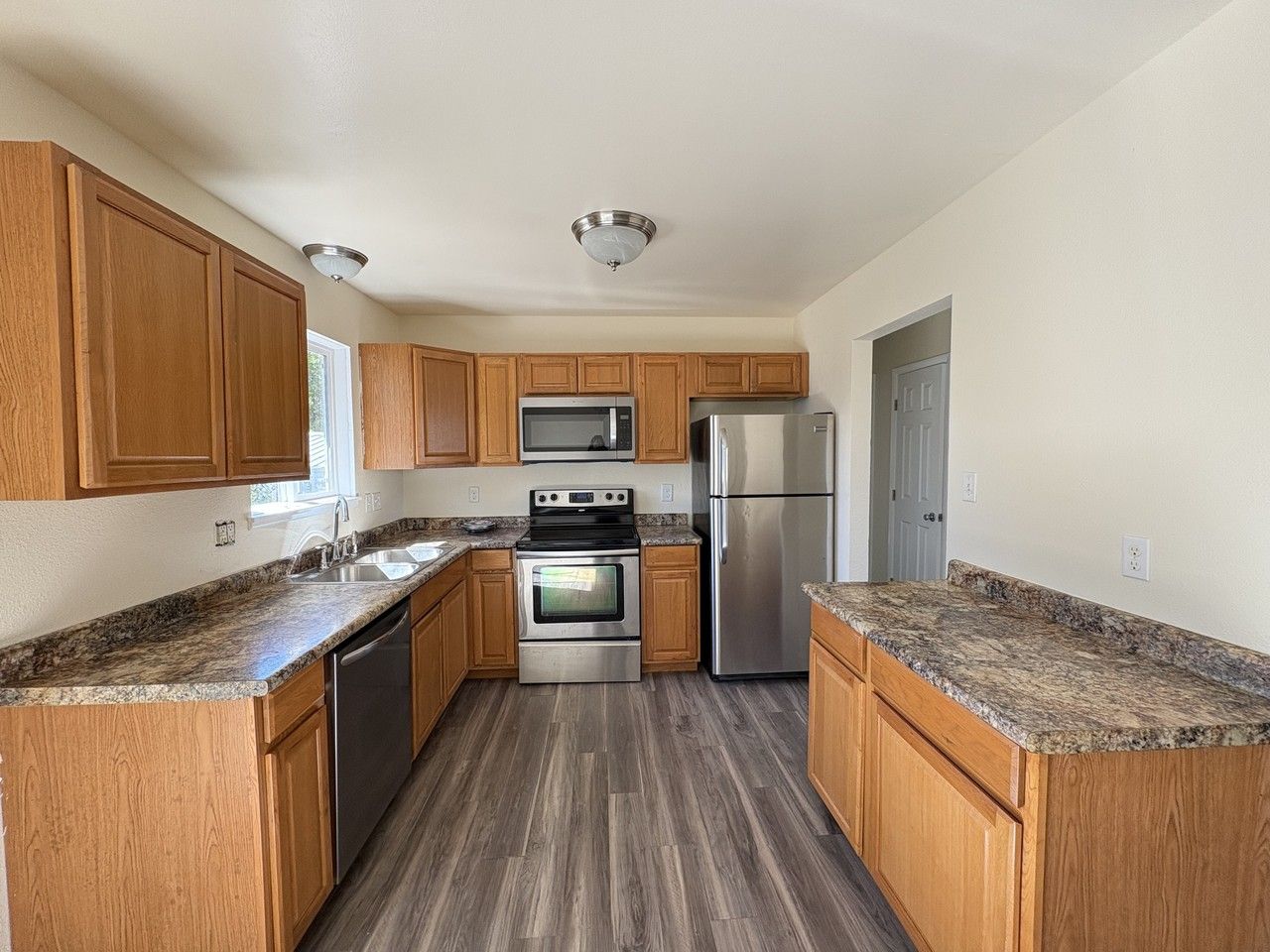 817 New Bedford Dr #1 - Photo 6 of 17