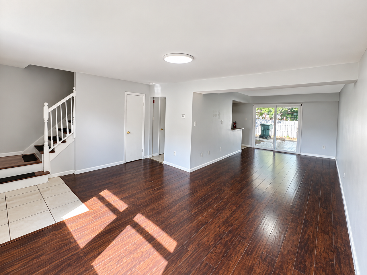 4 Richmond Place - Photo 2 of 7