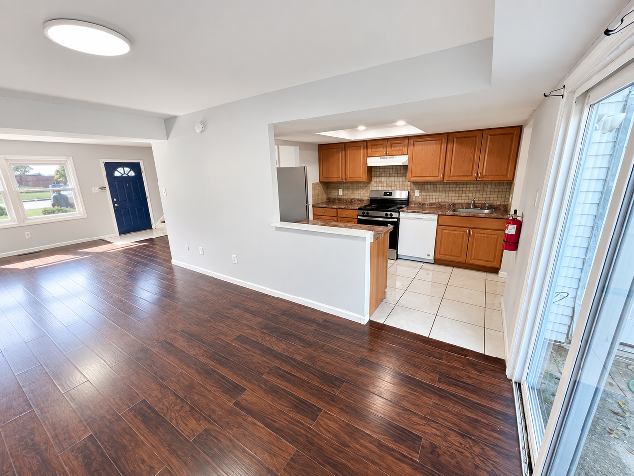 4 Richmond Place - Photo 3 of 7