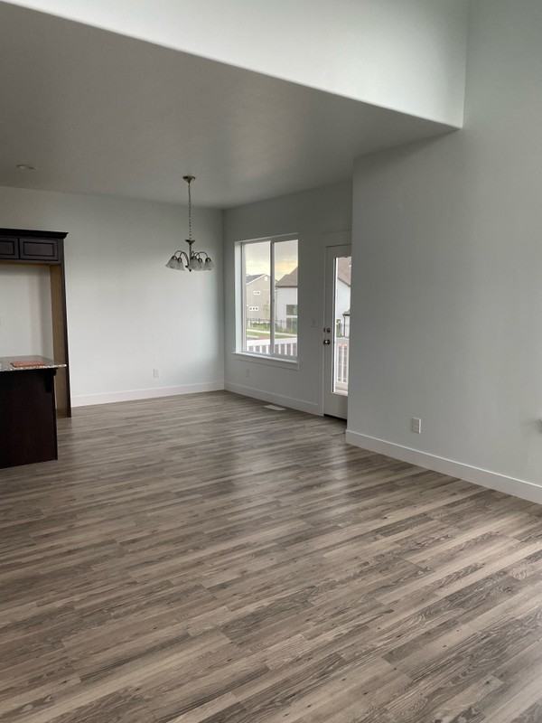 16431 S Bull Spring Ln - Photo 5 of 21