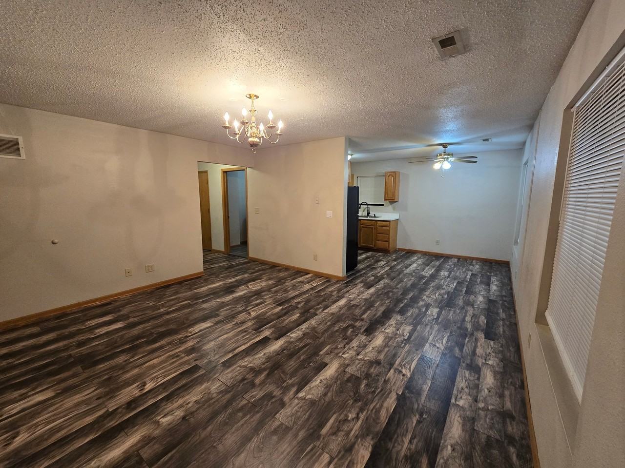 1113 2nd Ave #4 - Photo 2 of 9