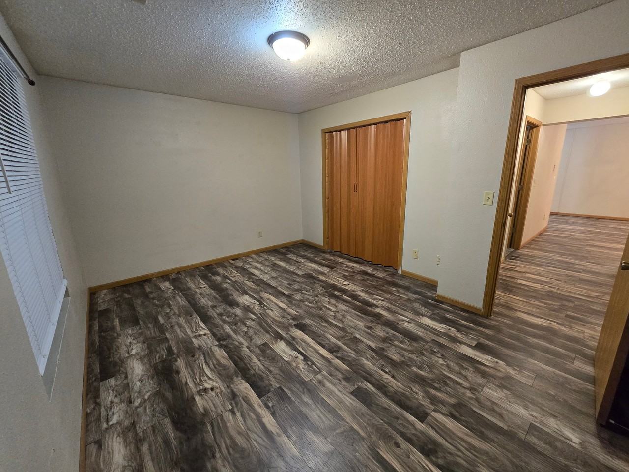 1113 2nd Ave #4 - Photo 6 of 9