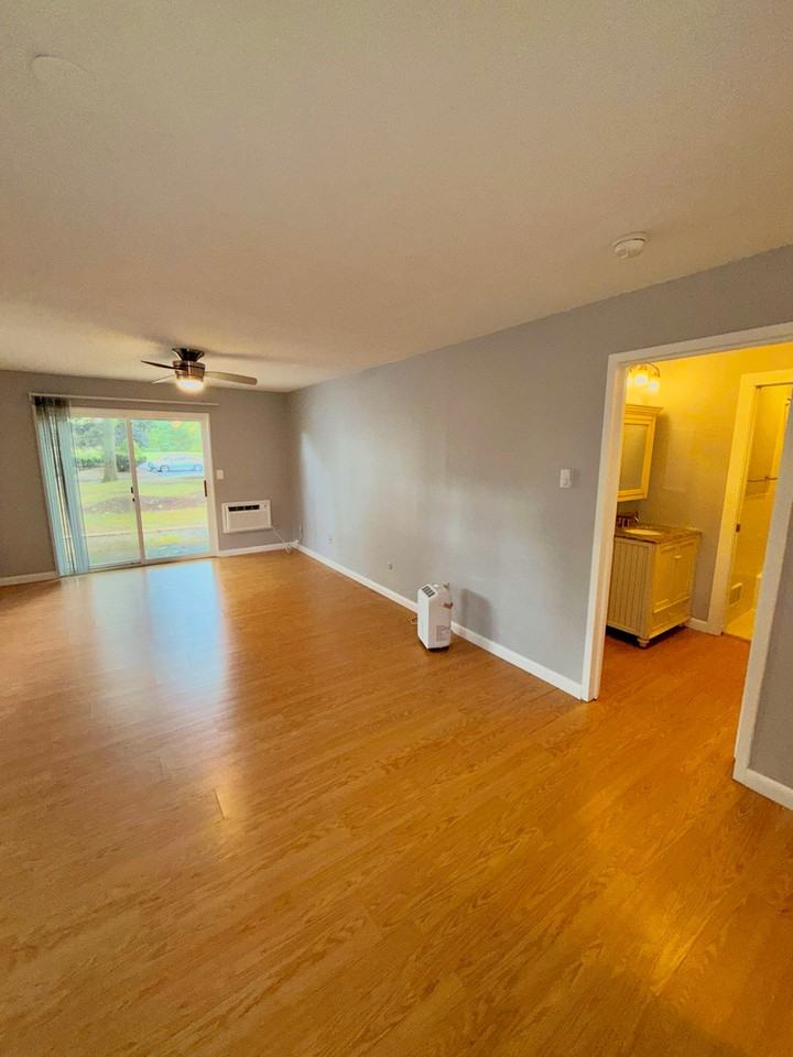 5 Adam St #1 - Photo 3 of 19