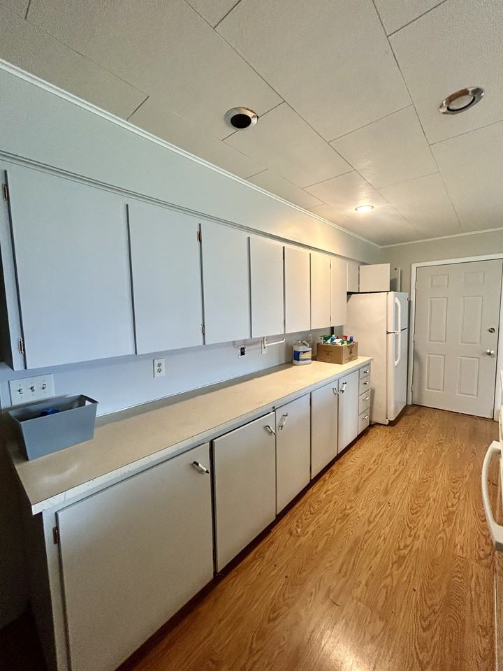 4924 Northwest Dr #1 - Photo 2 of 28