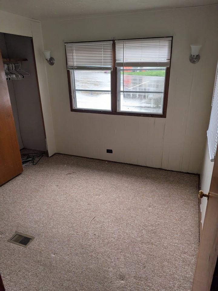 8464 Cleveland Ave Nw #12 - Photo 4 of 12