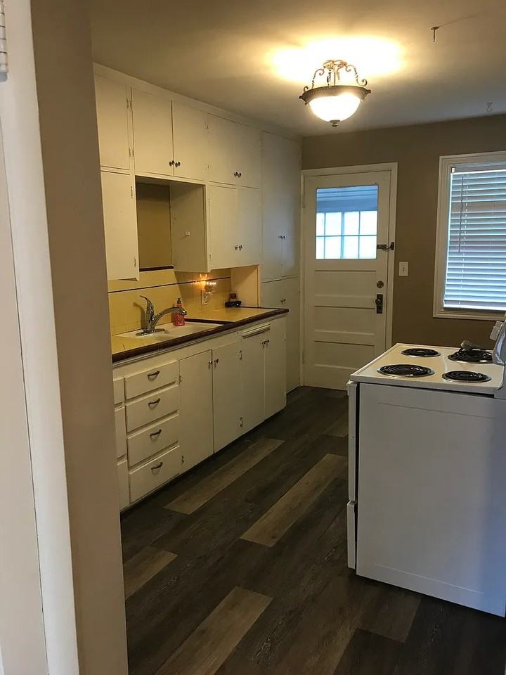 673 E Ramona Ave - Photo 3 of 6