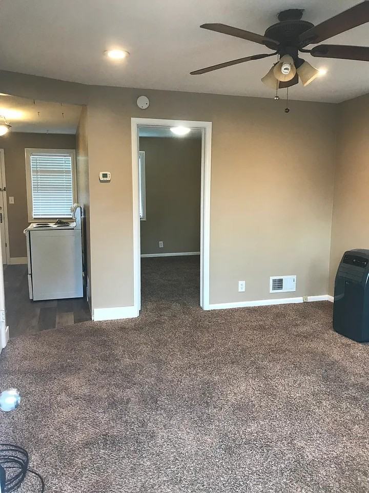 673 E Ramona Ave - Photo 4 of 6
