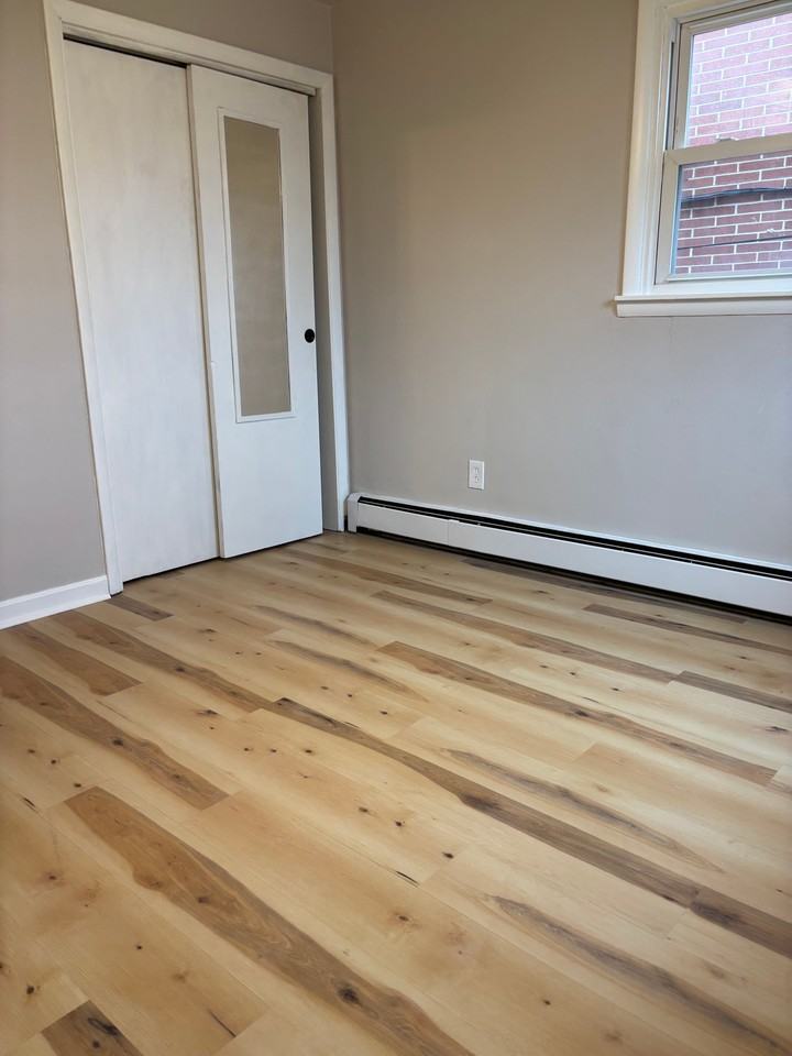 528 4th Ave #3 - Photo 5 of 10