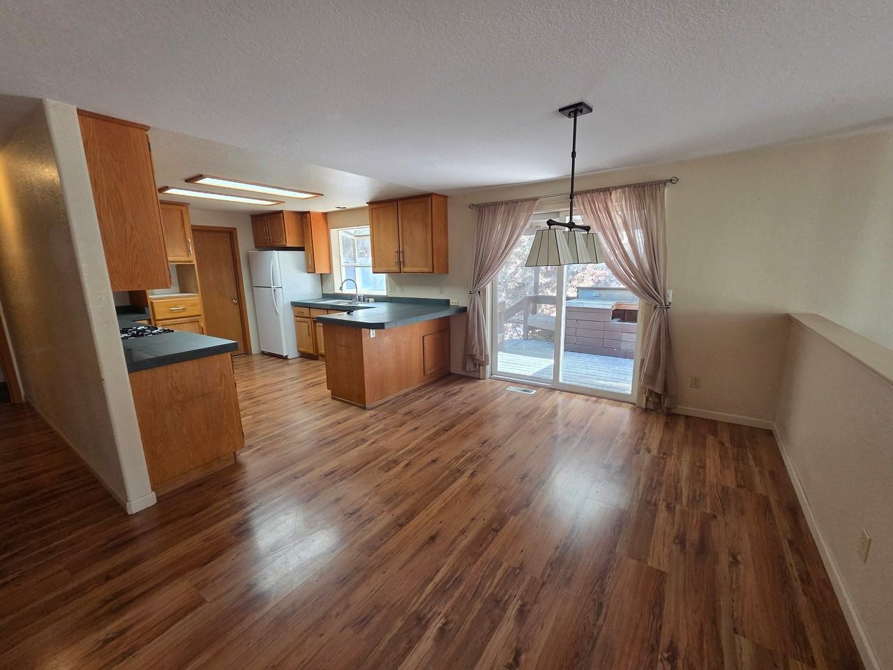1701 Ne Sunset Ln - Photo 7 of 14