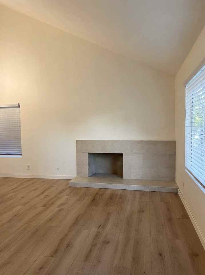 12525 Chanute St - Photo 2 of 13