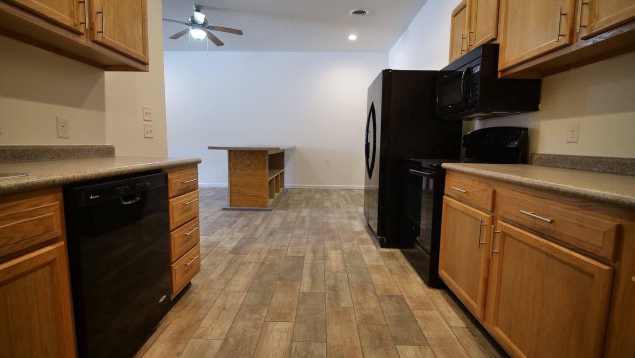 32 Parkway #278 - Photo 3 of 19