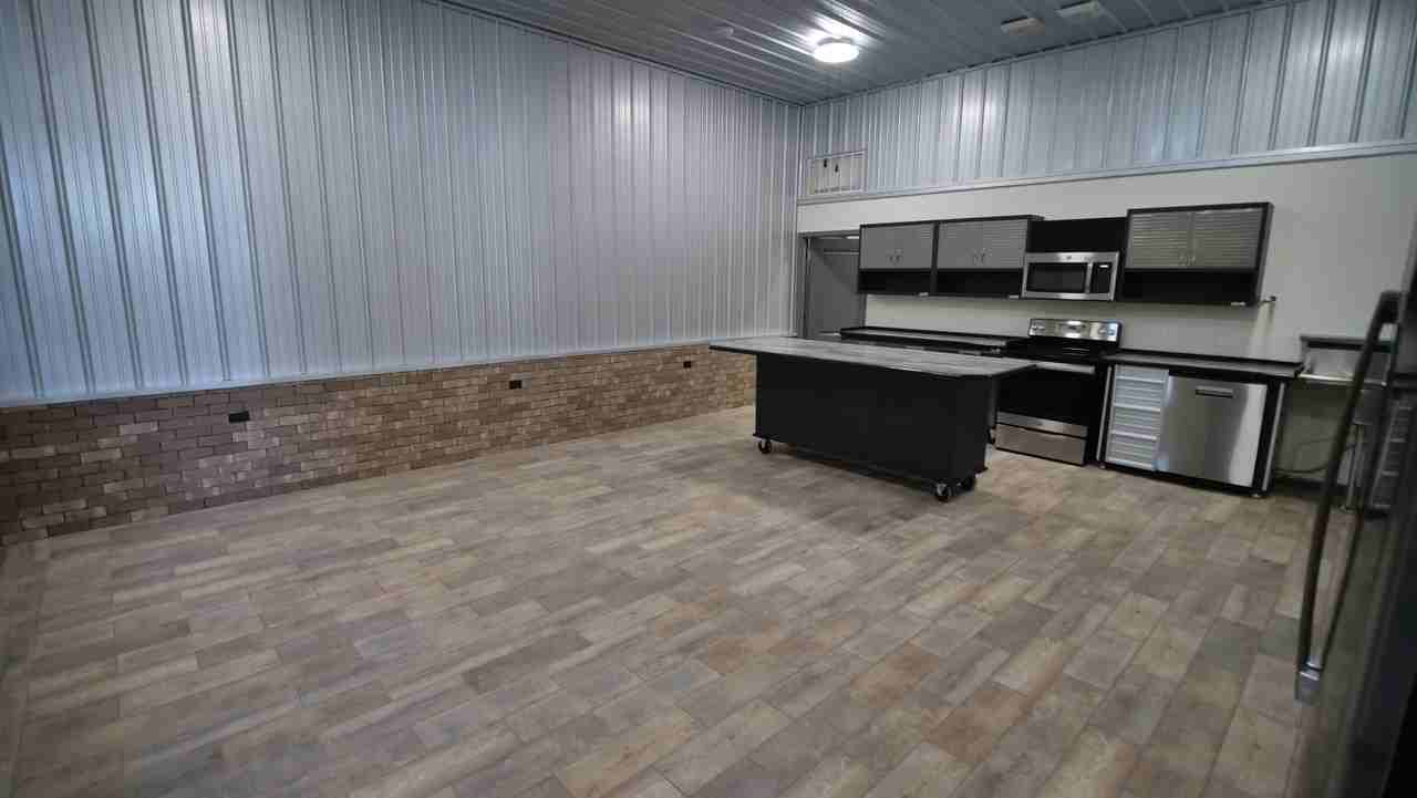 32 Parkway #294 - Photo 4 of 18