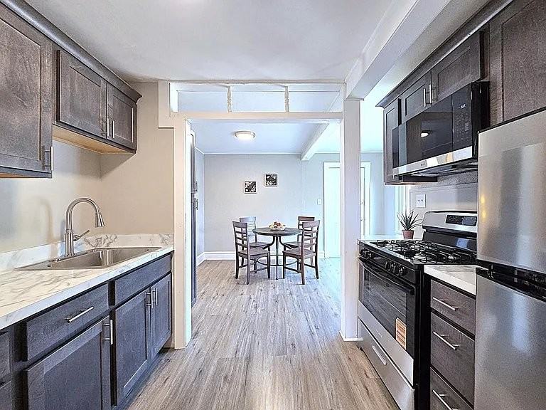 3617 W Douglas Ave - Photo 3 of 20