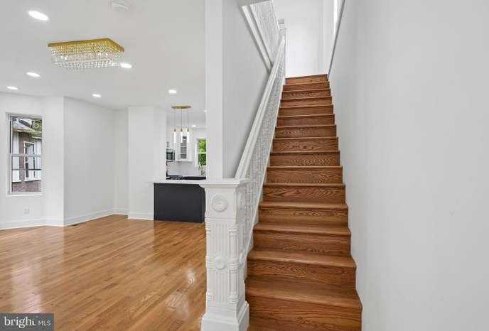 45 W Essex Ave - Photo 2 of 23