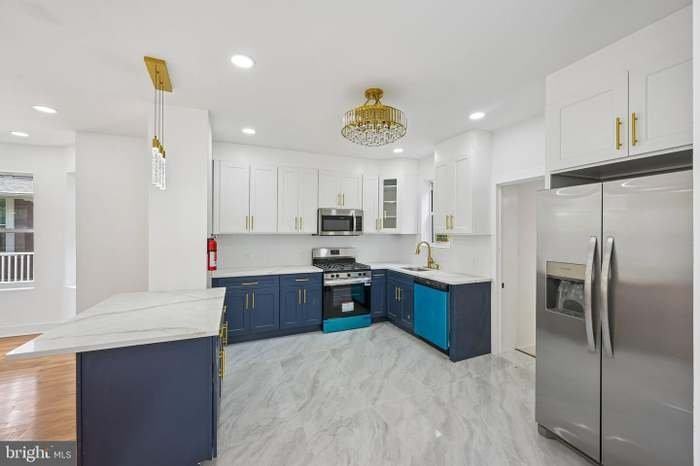 45 W Essex Ave - Photo 3 of 23