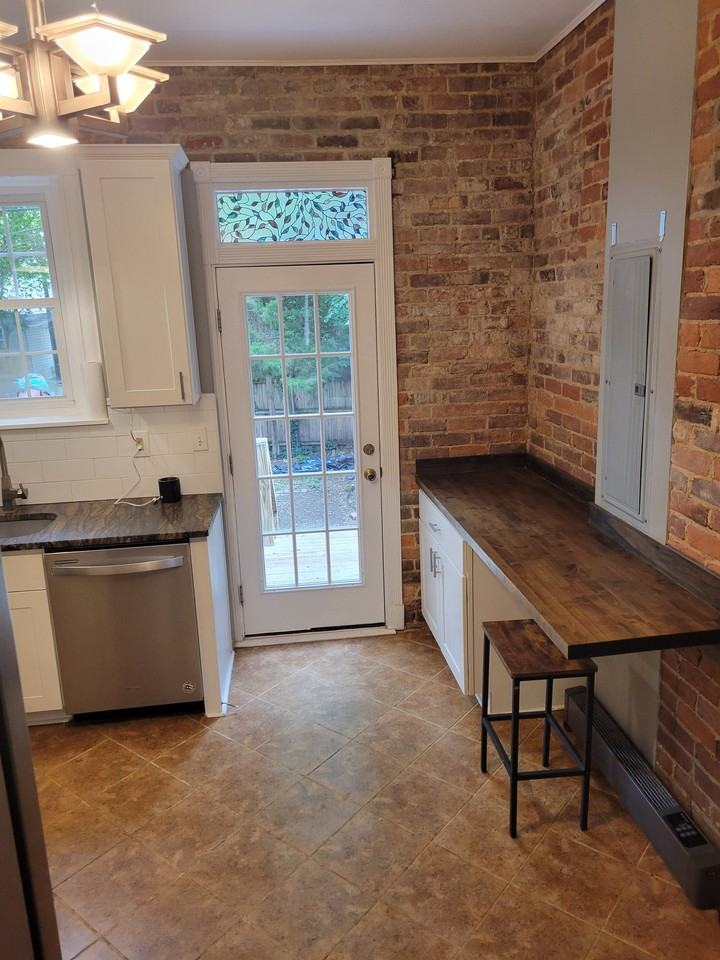809 N 21st St - Photo 3 of 19