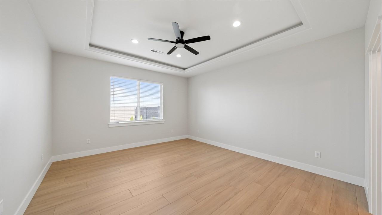 2923 Whitesage Ave - Photo 4 of 13
