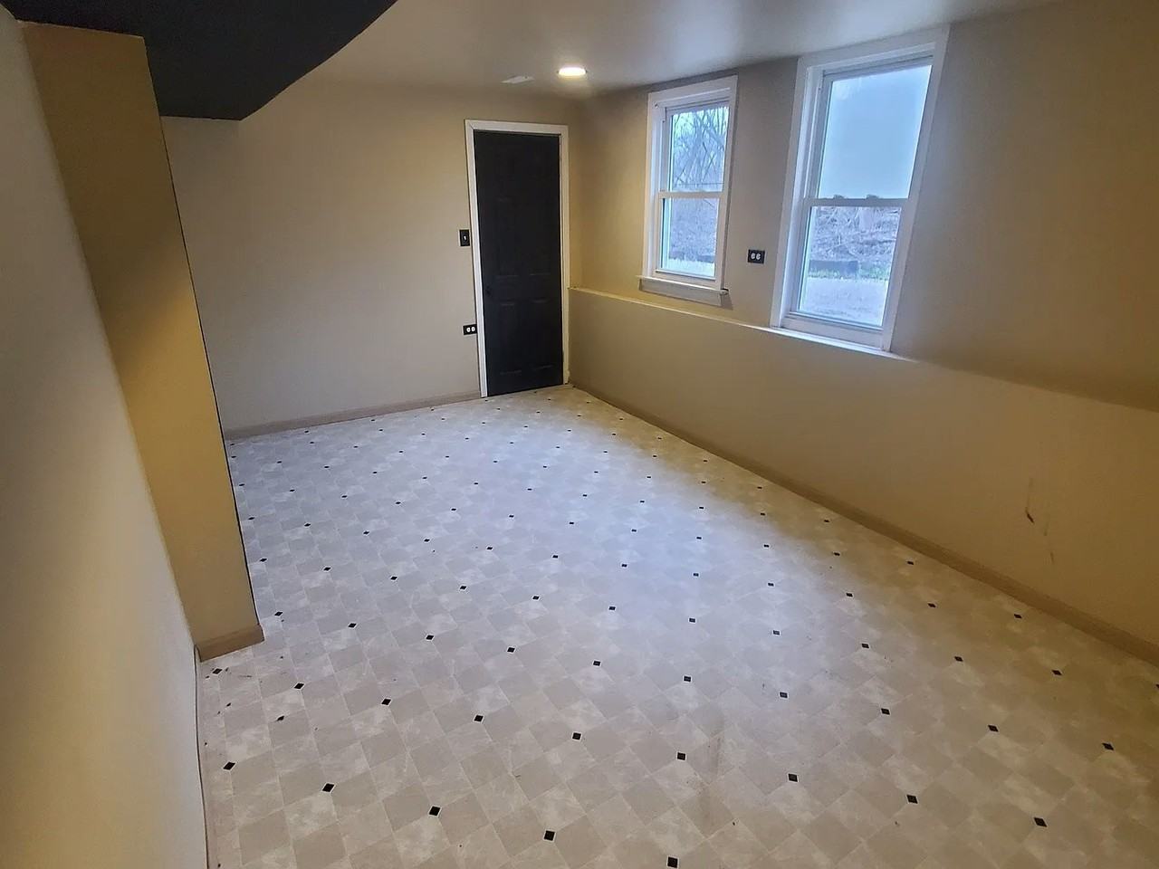 2488 Industrial Blvd - Photo 4 of 14