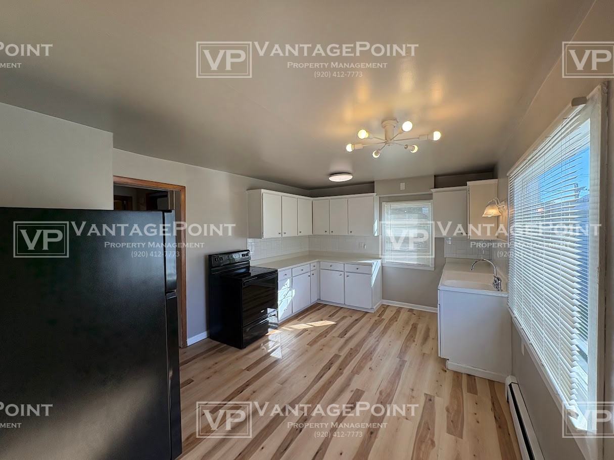 819 S 20th St #1 - Photo 2 of 20