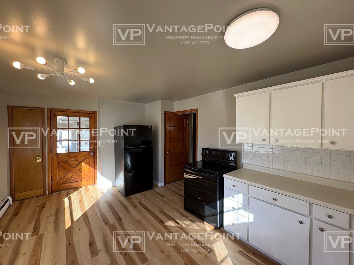 819 S 20th St #1 - Photo 4 of 20