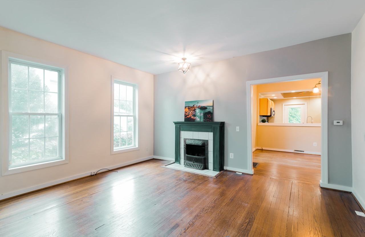 427 Thomas St Se #1 - Photo 6 of 8