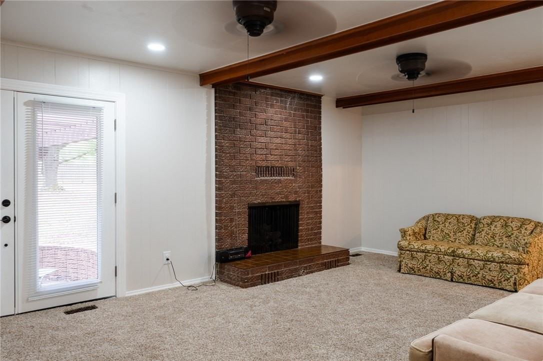 1336 W Twin Springs St - Photo 7 of 17