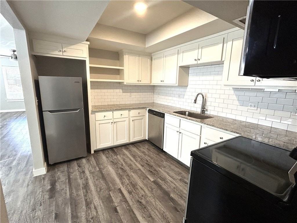 1130 N Turner Ave #101 - Photo 5 of 14
